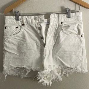 ZARA high rise white jean shorts size 6
